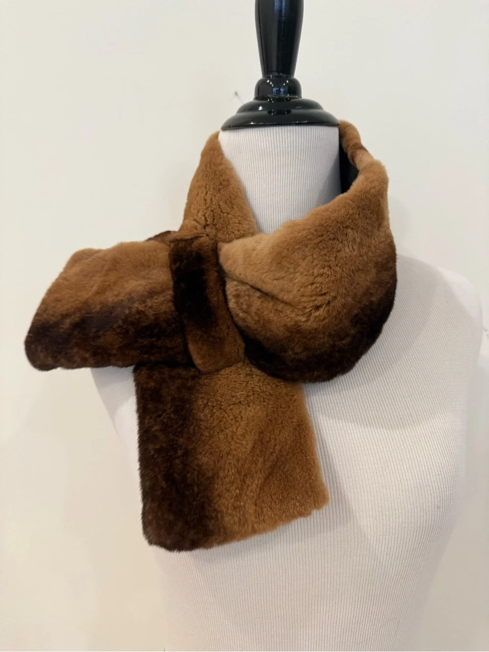 N/A luxurious brown